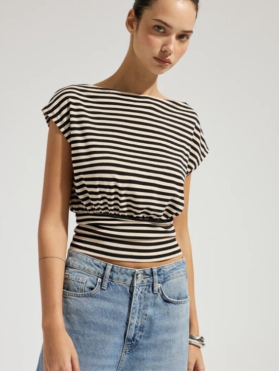 Commense Tops - NWT COMMENSE Striped Boat Neck Cinch Waist Top-Black
